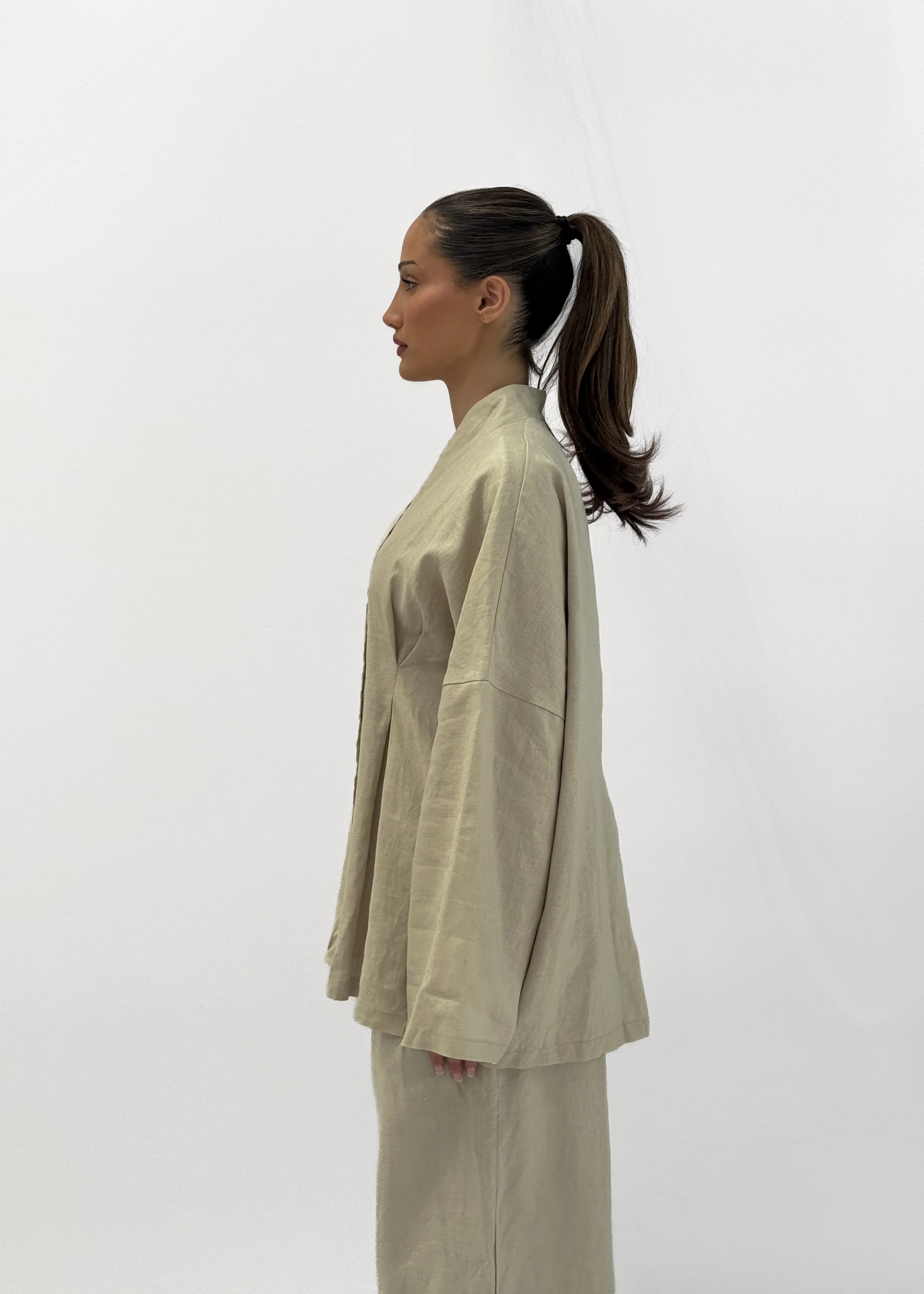 SERA LINEN CINCHED SHIRT - CLAY - Image 3