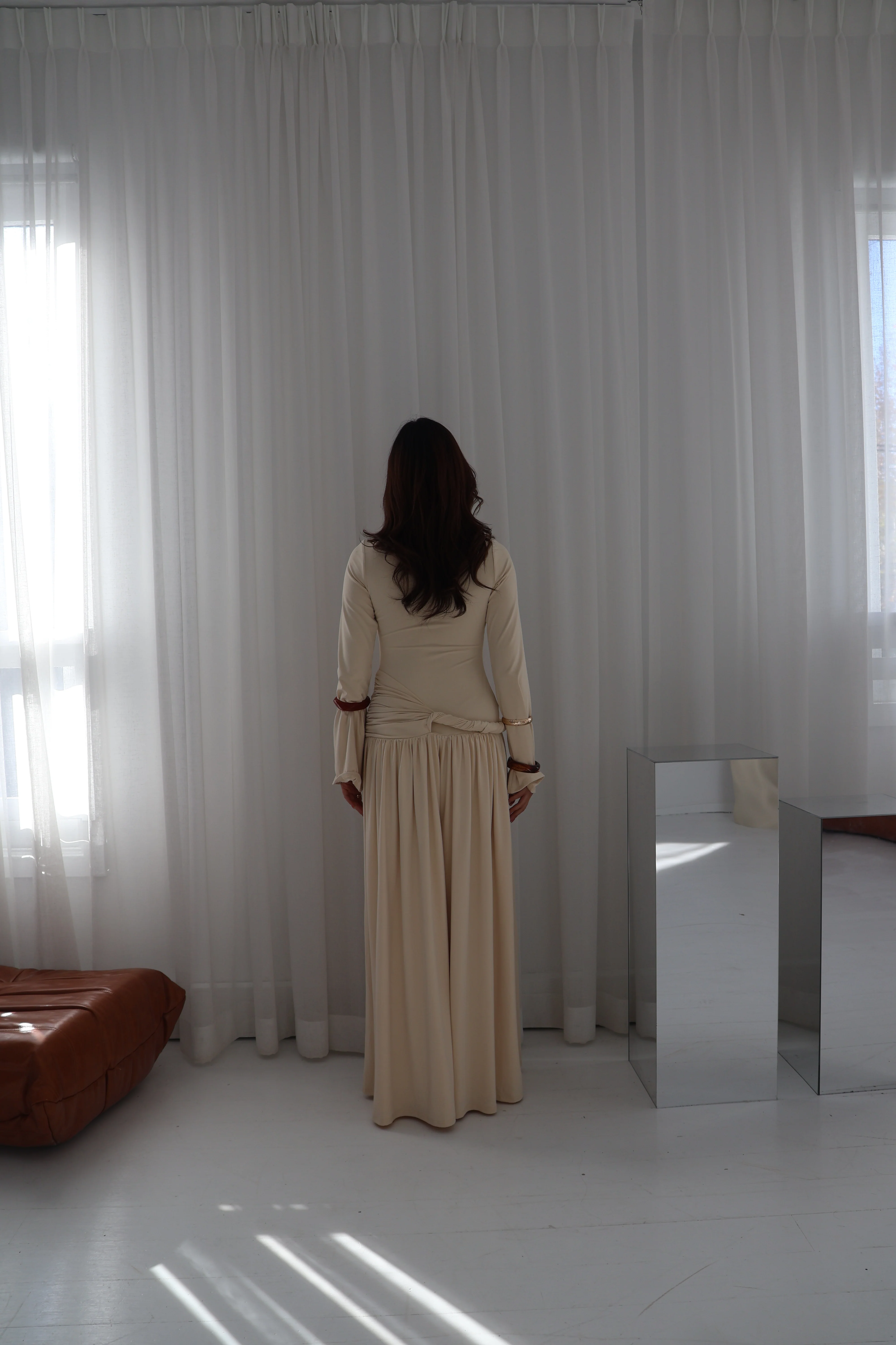 Solene Twist Maxi Dress - Image 4